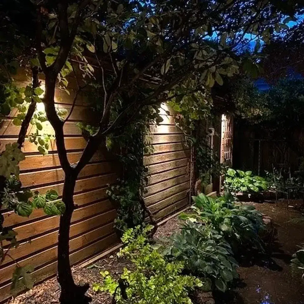 Estate Secret Garden Path